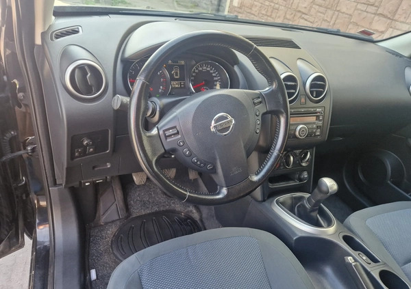 Nissan Qashqai cena 29900 przebieg: 210000, rok produkcji 2010 z Stopnica małe 121